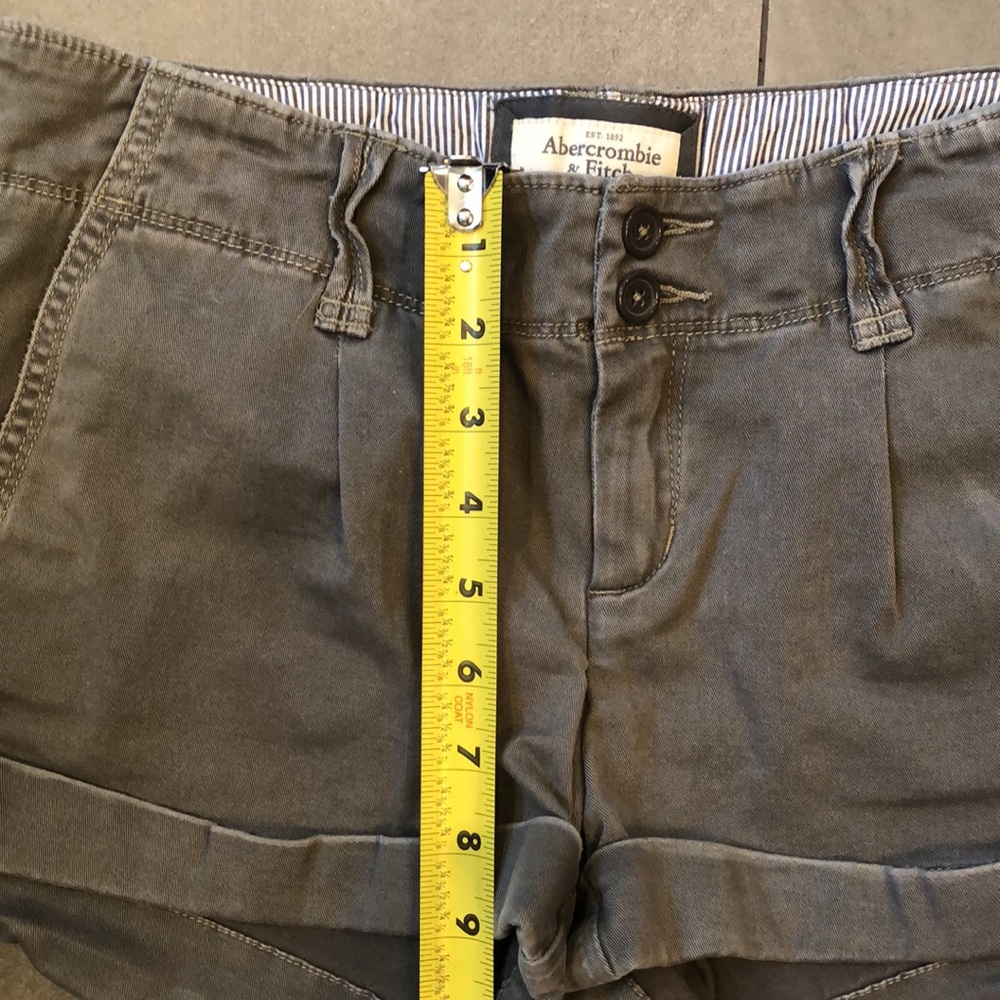 Abercrombie & Fitch Shorts - Picture 5 of 7